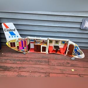 VINTAGE BARBIE'S FRIEND SHIP JET AIRPLANE 1972 #8639 MATTEL UNITED AIRLINES